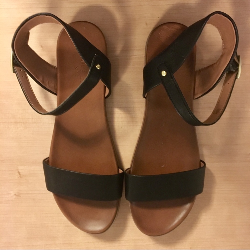 Rock & Candy Cartar Sandals
